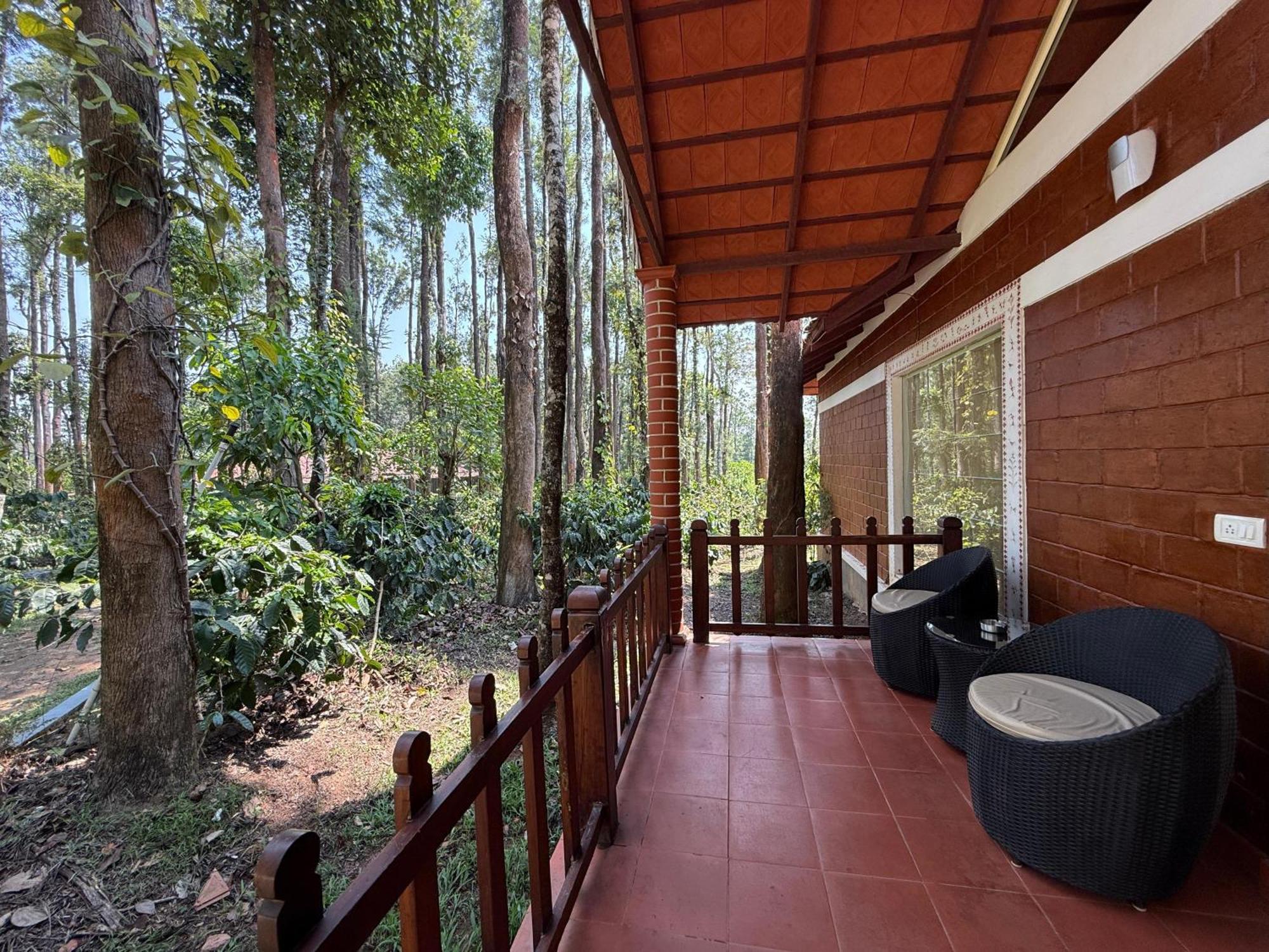 Coffee Grove Resort Chikmagalūr Екстериор снимка