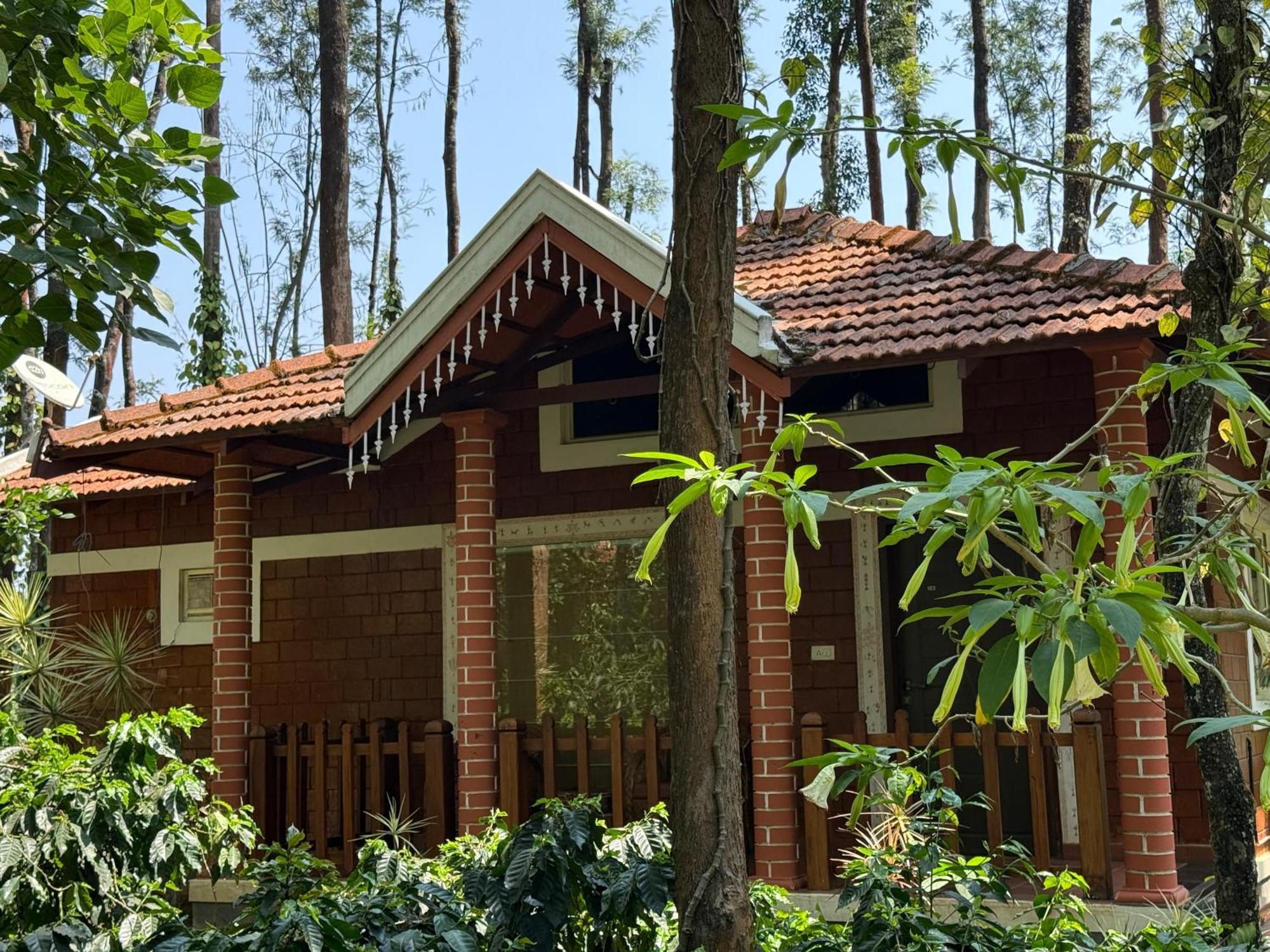Coffee Grove Resort Chikmagalūr Екстериор снимка